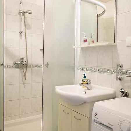 Apartment Apartment Ante *